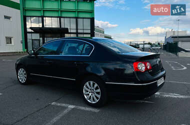 Седан Volkswagen Passat 2009 в 