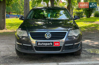 Универсал Volkswagen Passat 2007 в 