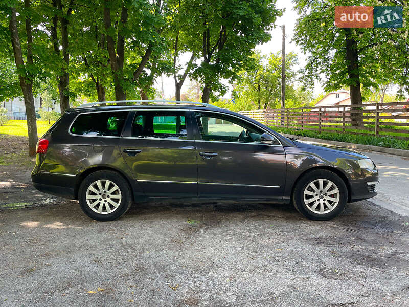 Универсал Volkswagen Passat 2007 в Киеве