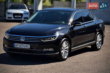 Седан Volkswagen Passat 2018 в Запорожье