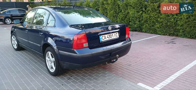 Седан Volkswagen Passat 1999 в Черкассах