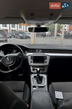 Універсал Volkswagen Passat 2015 в 