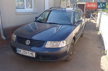 Универсал Volkswagen Passat 1998 в 
