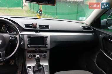 Универсал Volkswagen Passat 2013 в 