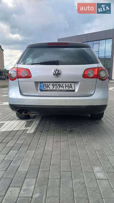 Універсал Volkswagen Passat 2007 в Рівному