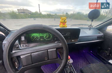 Універсал Volkswagen Passat 1986 в 