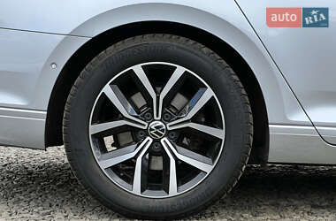 Універсал Volkswagen Passat 2022 в 