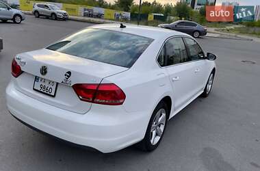 Седан Volkswagen Passat 2011 в 