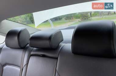 Седан Volkswagen Passat 2011 в 