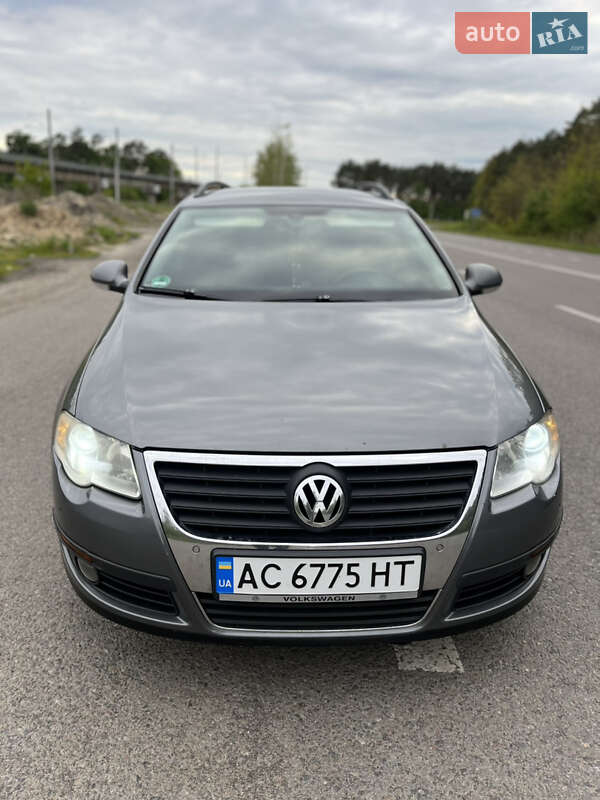 Универсал Volkswagen Passat 2008 в Луцке