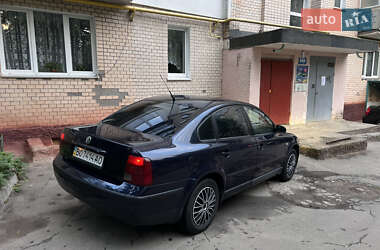 Седан Volkswagen Passat 1997 в 