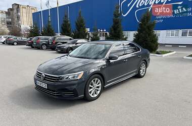 Седан Volkswagen Passat 2017 в 