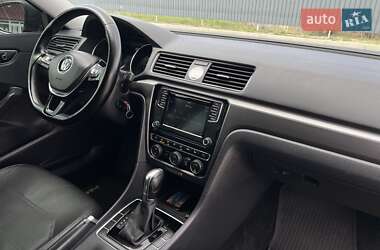 Седан Volkswagen Passat 2017 в 