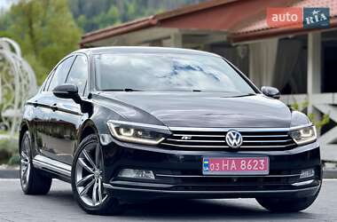 Седан Volkswagen Passat 2015 в 