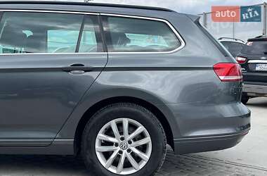 Универсал Volkswagen Passat 2015 в 