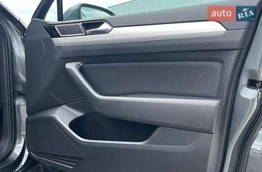 Универсал Volkswagen Passat 2015 в 