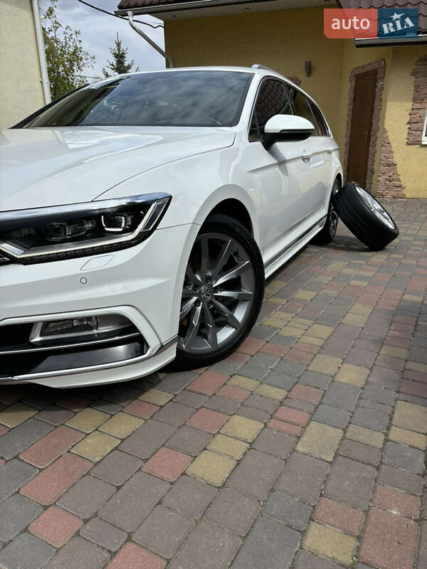 Универсал Volkswagen Passat 2018 в Ровно