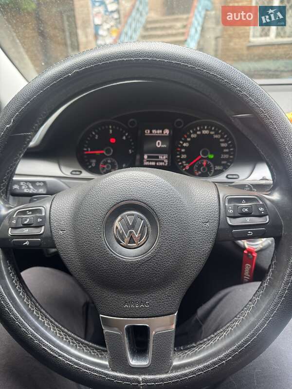 Универсал Volkswagen Passat 2013 в Борисполе