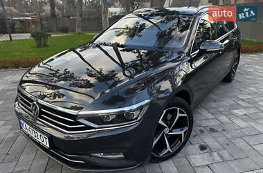 Універсал Volkswagen Passat 2019 в 