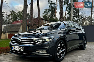 Універсал Volkswagen Passat 2019 в 
