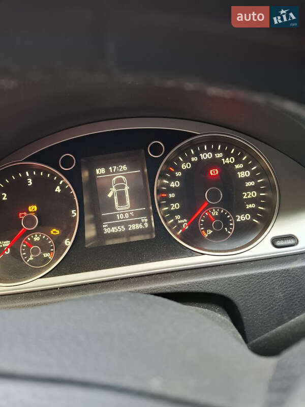 Універсал Volkswagen Passat 2011 в Березному