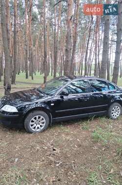 Седан Volkswagen Passat 2001 в 