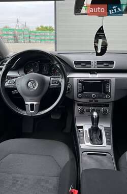 Універсал Volkswagen Passat 2014 в 