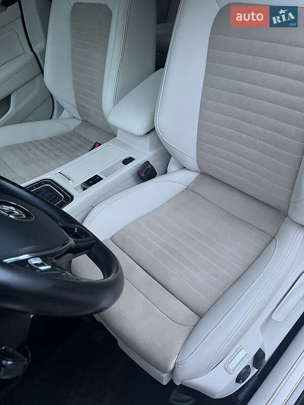 Универсал Volkswagen Passat 2018 в Бердичеве