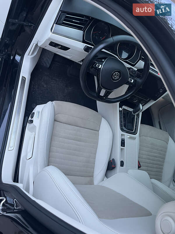 Универсал Volkswagen Passat 2018 в Бердичеве