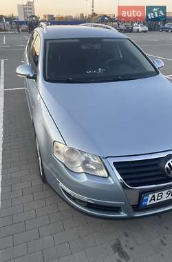 Універсал Volkswagen Passat 2006 в Вінниці