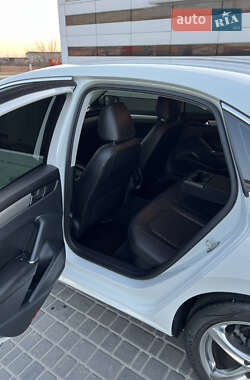 Седан Volkswagen Passat 2020 в 