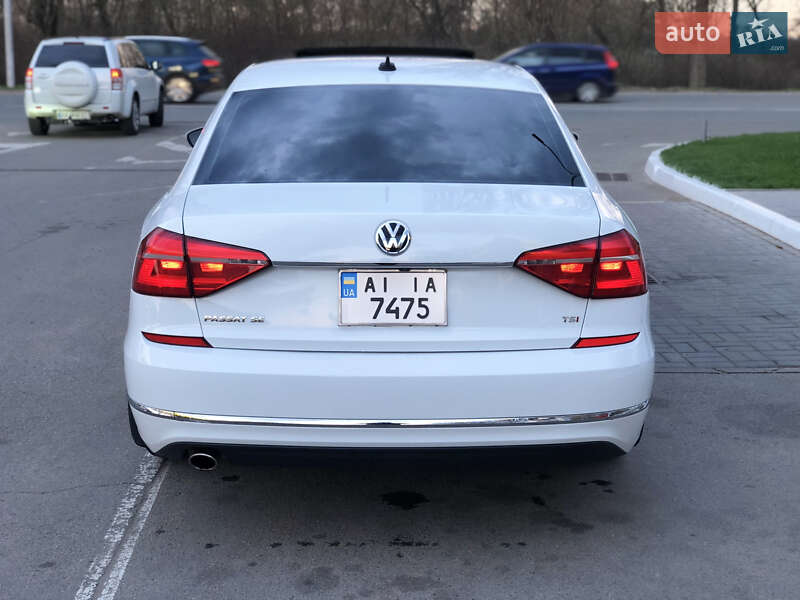 Седан Volkswagen Passat 2016 в Василькове