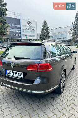 Универсал Volkswagen Passat 2012 в 