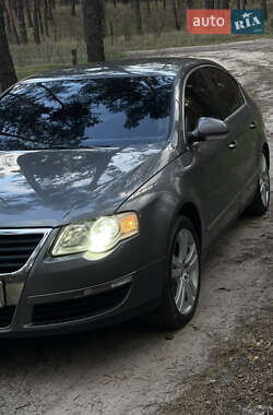 Седан Volkswagen Passat 2007 в 