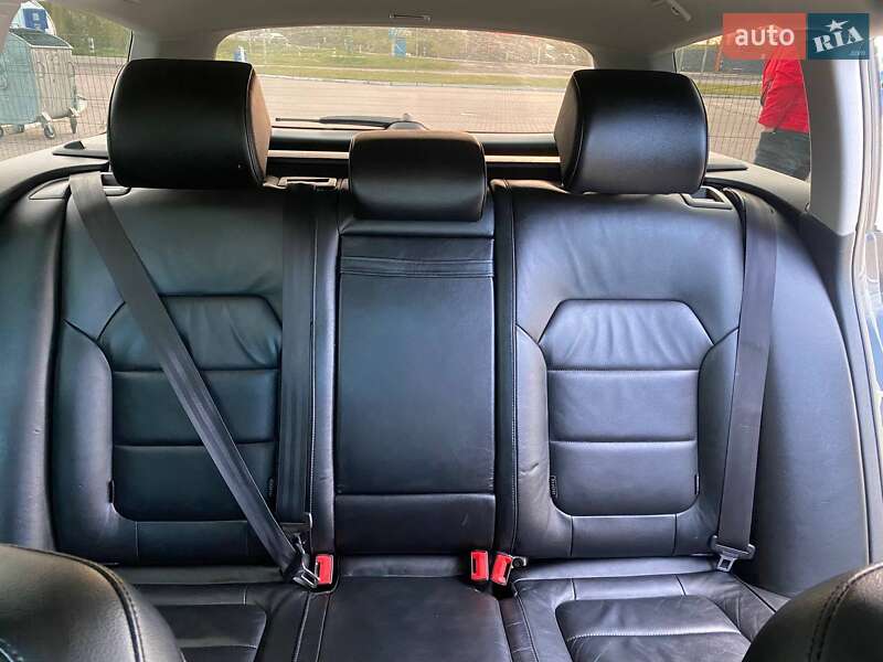 Универсал Volkswagen Passat 2011 в Луцке