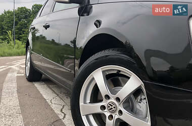 Універсал Volkswagen Passat 2007 в 