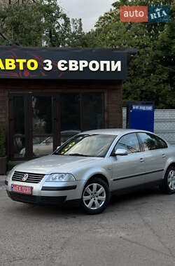 Седан Volkswagen Passat 2002 в Чернігові