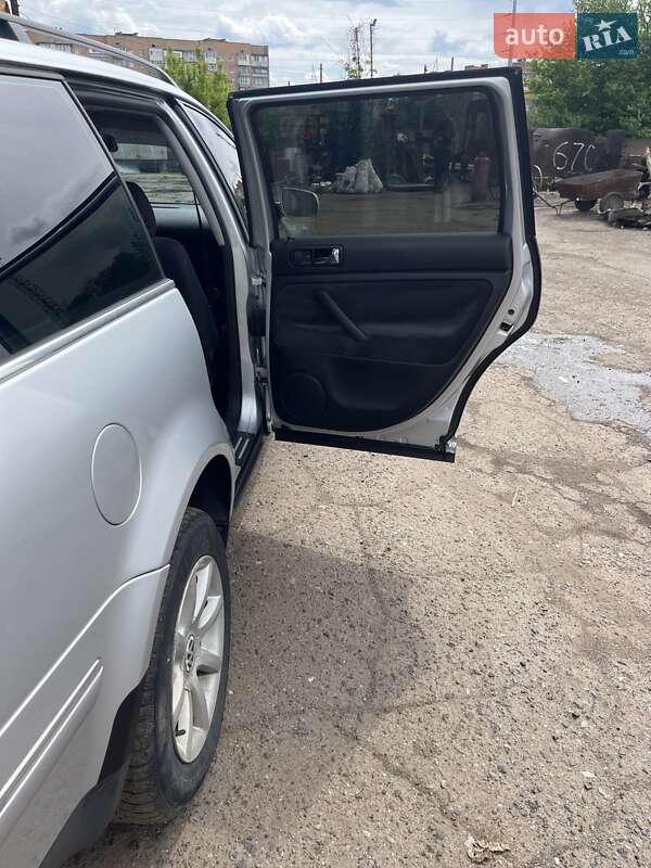 Универсал Volkswagen Passat 2003 в Полтаве