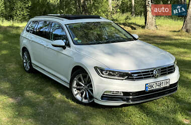 Универсал Volkswagen Passat 2015 в 