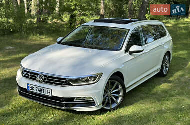 Универсал Volkswagen Passat 2015 в 