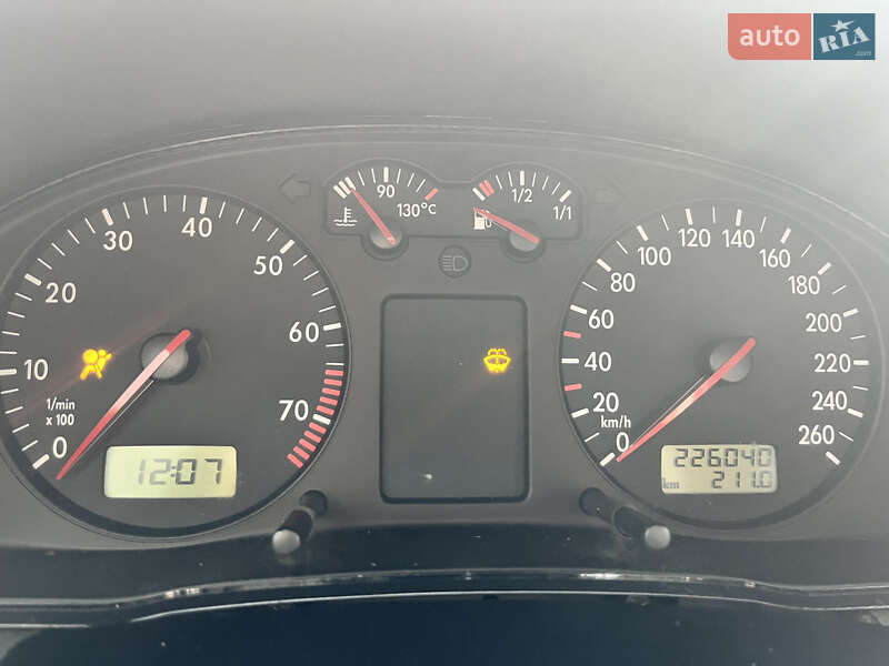 Седан Volkswagen Passat 1997 в Галичі