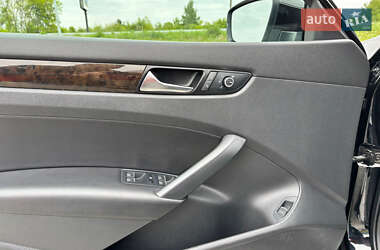 Седан Volkswagen Passat 2014 в 