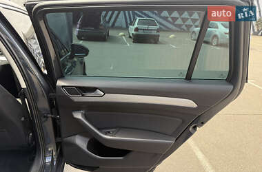 Універсал Volkswagen Passat 2019 в 