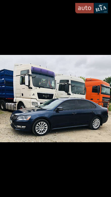 Седан Volkswagen Passat 2013 в Одессе