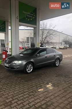 Седан Volkswagen Passat 2007 в 
