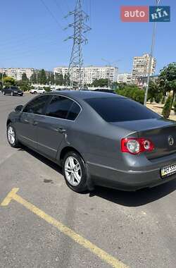Седан Volkswagen Passat 2007 в 