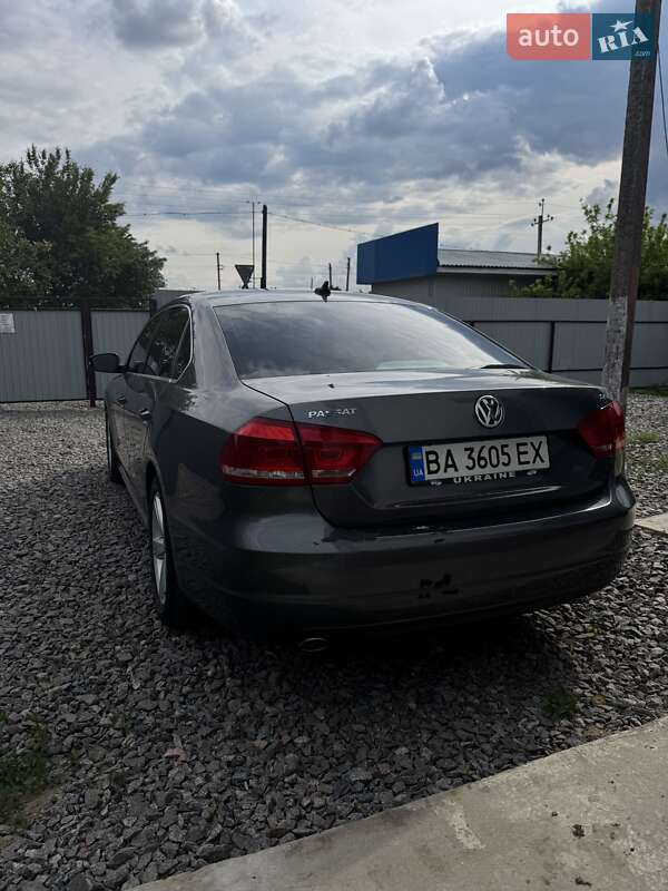 Седан Volkswagen Passat 2012 в Жашкове фото 21 Седан Volkswagen Passat 2012 в Жашкове