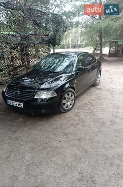 Седан Volkswagen Passat 2000 в Остер