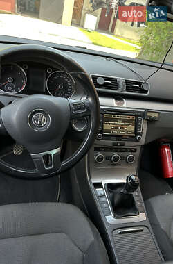 Универсал Volkswagen Passat 2012 в 