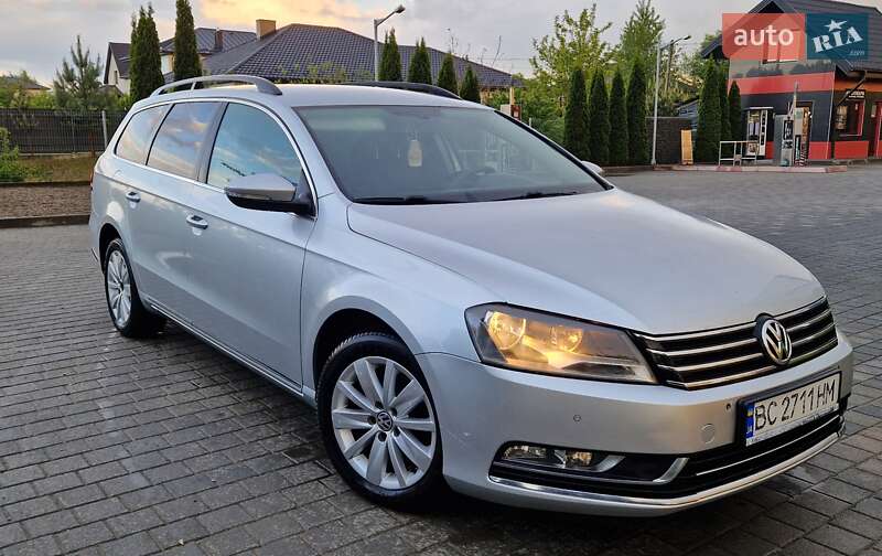 Универсал Volkswagen Passat 2011 в Львове